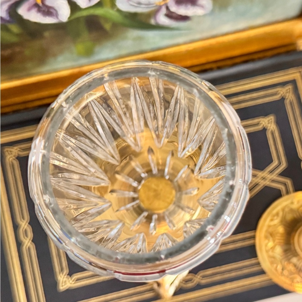 French Neoclassical Ormolu-Mounted Cut-Crystal Baccarat Style Vase, 19th Century - Picture 10 of 12